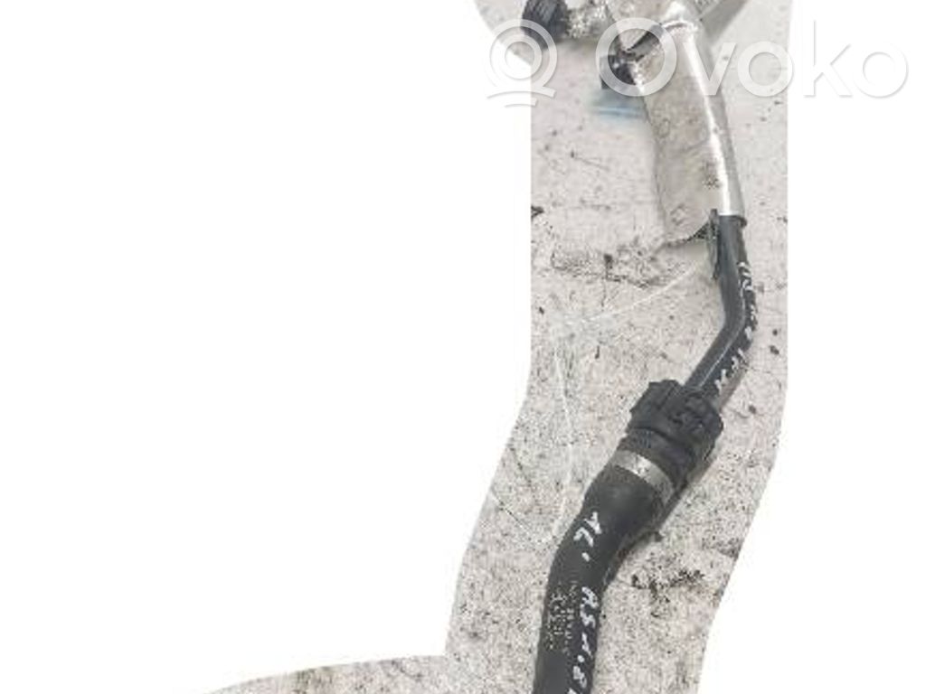 Engine coolant pipe/hose   8K0819334AJ