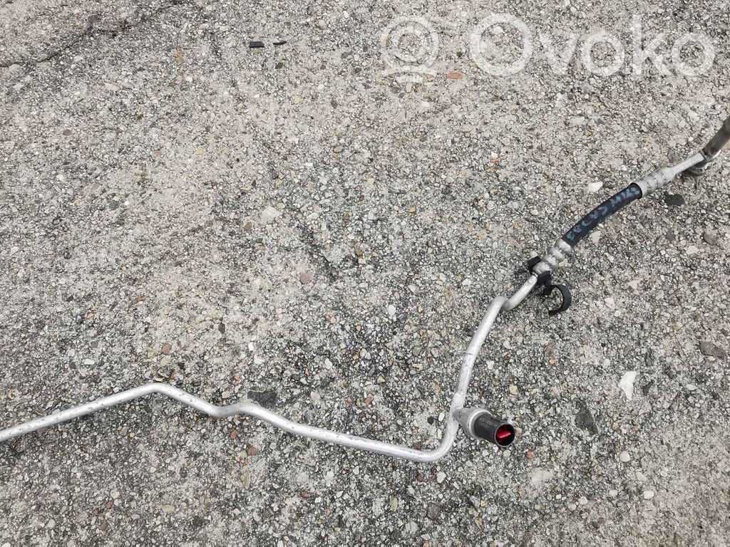 Air conditioning (A/C) pipe/hose