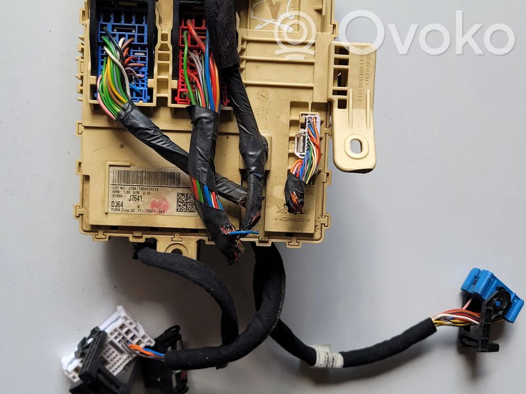 KIA Ceed Fuse box set 