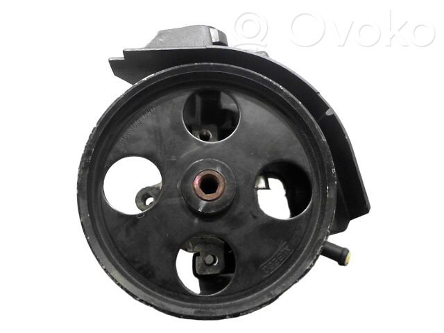 Peugeot 206 Power steering pump 