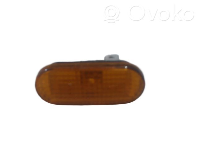 Volkswagen Polo III 6N 6N2 6NF Seitenblinker 