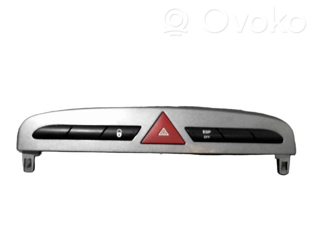 Peugeot 308cc Hazard light switch 