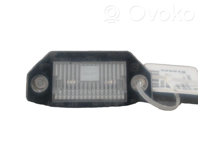 Ford Mondeo Mk III Lampa oświetlenia tylnej tablicy rejestracyjnej 