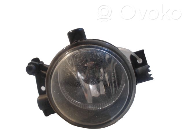 Front fog light   1481007,1234881,13316771,13316801,1465089,1471730,1481007,190408001,2901401,2911400,309017,39011568,39011569,3M5115K201AA,3M5115K202AA,3M5115K202AB,4312010LUE,609039,718121602222,BSG30815002
