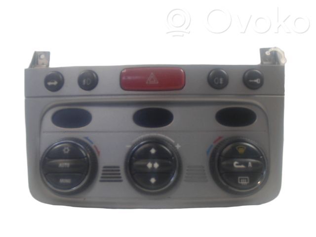 Alfa Romeo 147 Climate control unit 