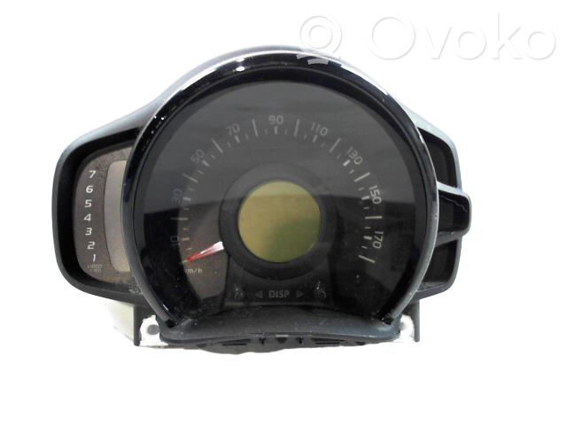 Toyota Aygo AB40 Geschwindigkeitsmesser Cockpit 