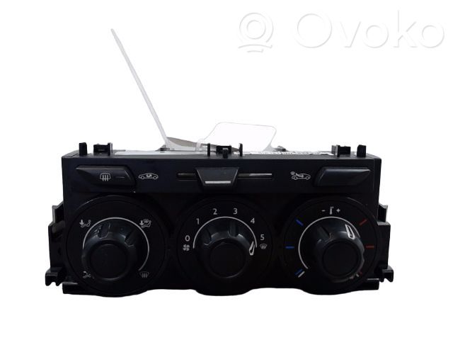 Citroen DS3 Climate control unit 