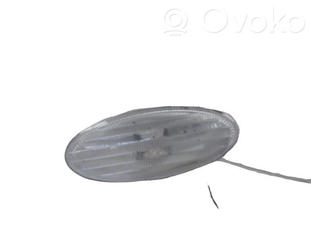 Nissan Note (E11) Seitenblinker 