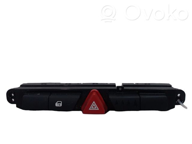 KIA Ceed Hazard light switch 