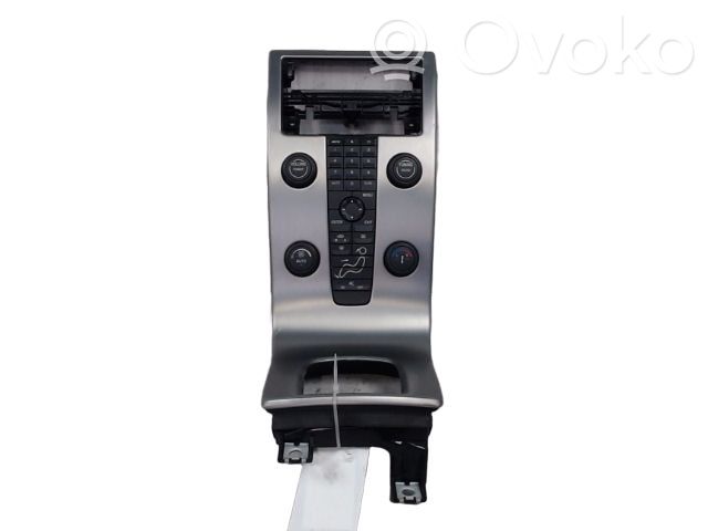 Volvo C30 Climate control unit 