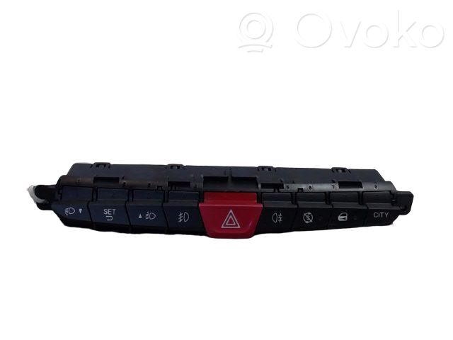 Lancia Ypsilon Hazard light switch 