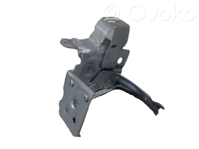 Renault Megane III Fender mounting bracket 