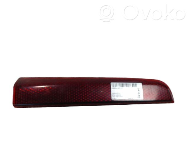 Front reflector