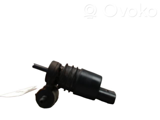 Chevrolet Aveo Windscreen/windshield washer pump 