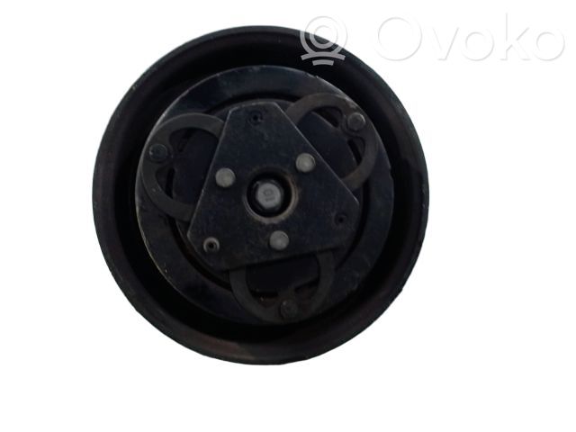 Nissan Note (E11) Air conditioning (A/C) compressor (pump) 