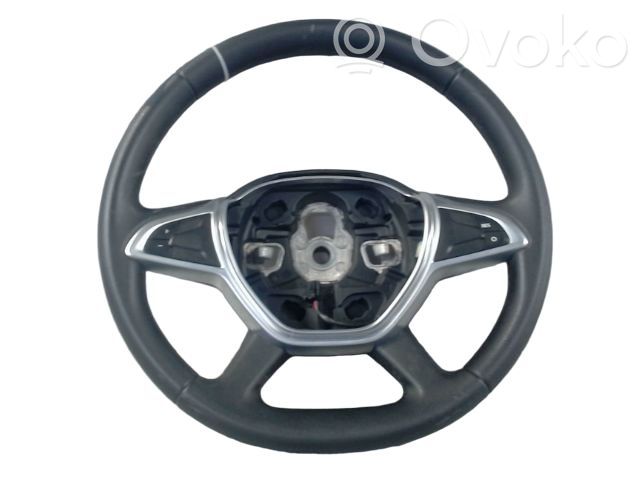 Dacia Sandero II Ohjauspyörä 