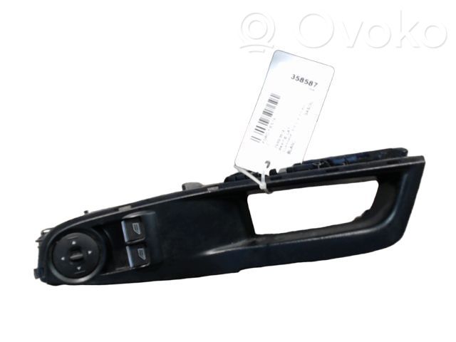 Ford Fiesta Electric window control switch 