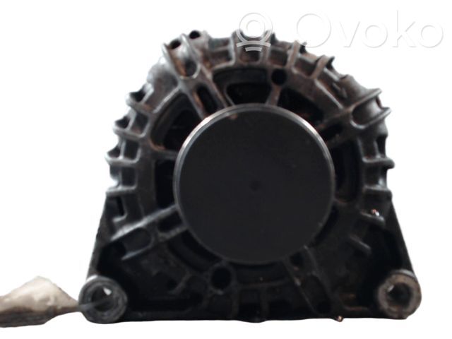 Peugeot 208 I Generatore/alternatore 