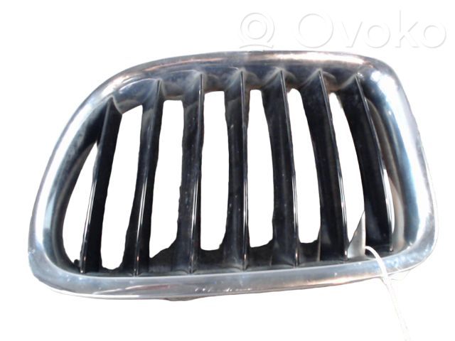 BMW X1 E84 Front bumper upper radiator grill 