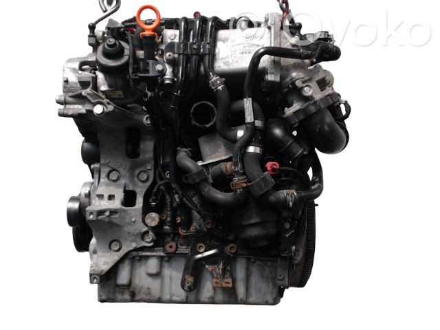 Variklis   04L100090,04L100090,CLHA