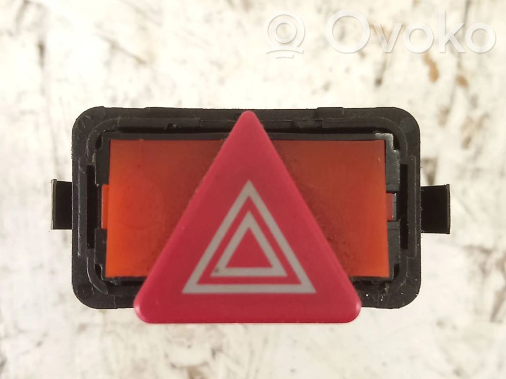 Audi A4 S4 B5 8D Hazard light switch 