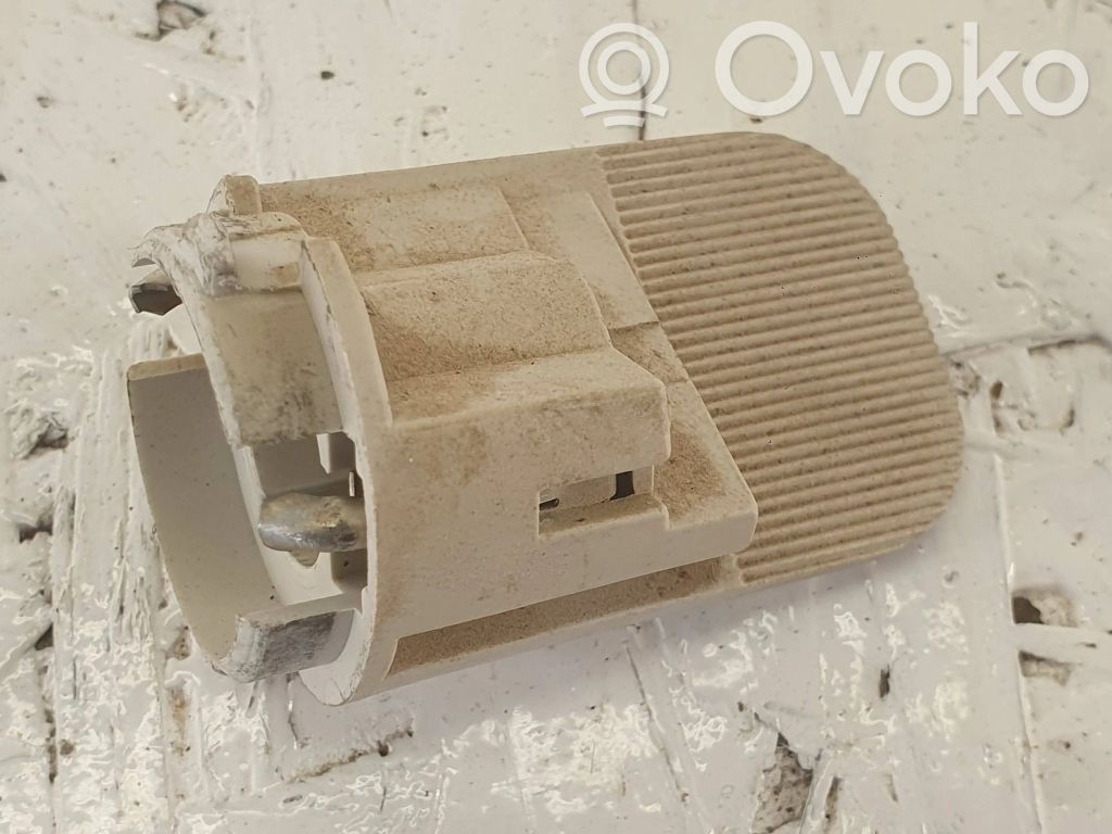 Volvo V70 Tail light part 