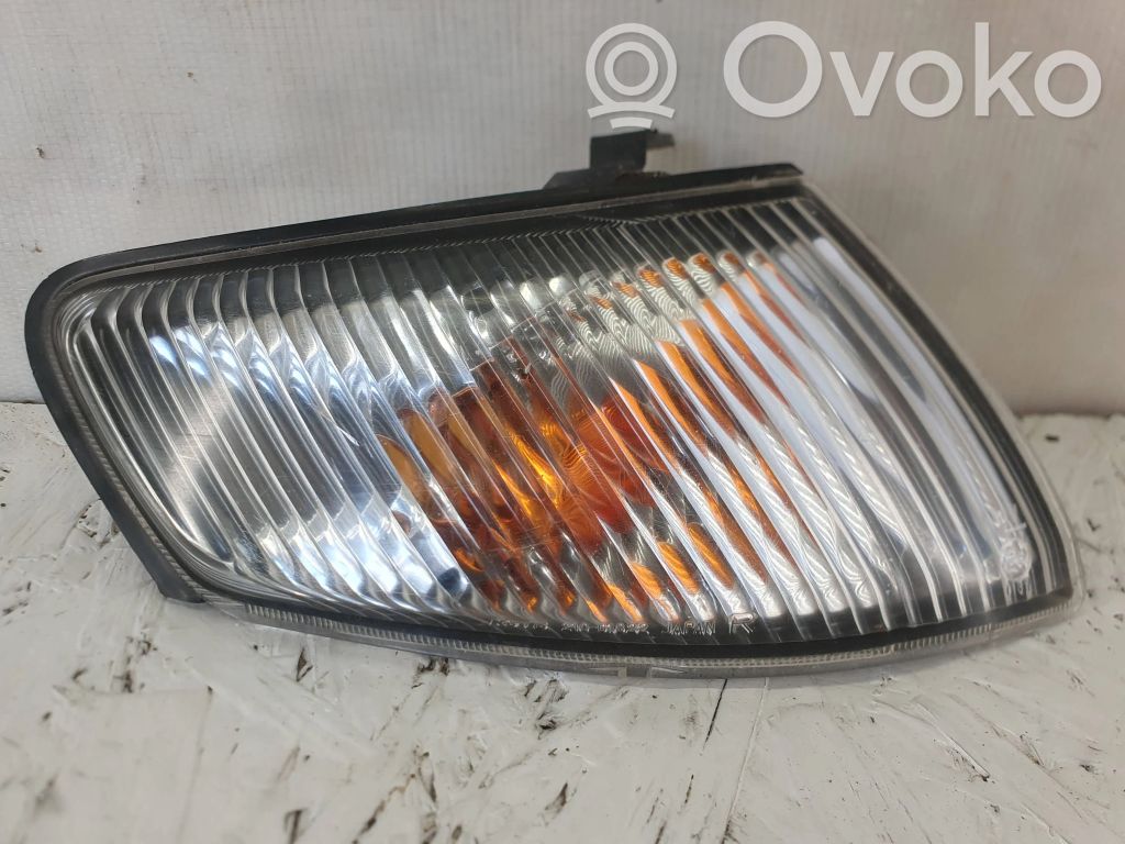 Front indicator light   21061822