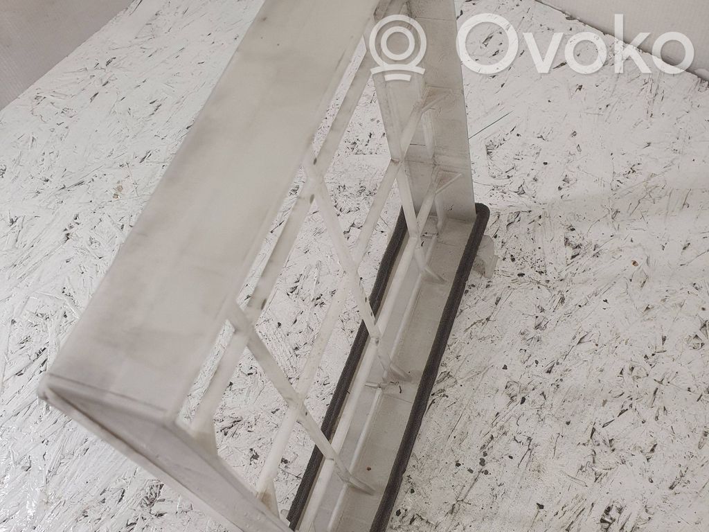 Cabin air micro filter cap