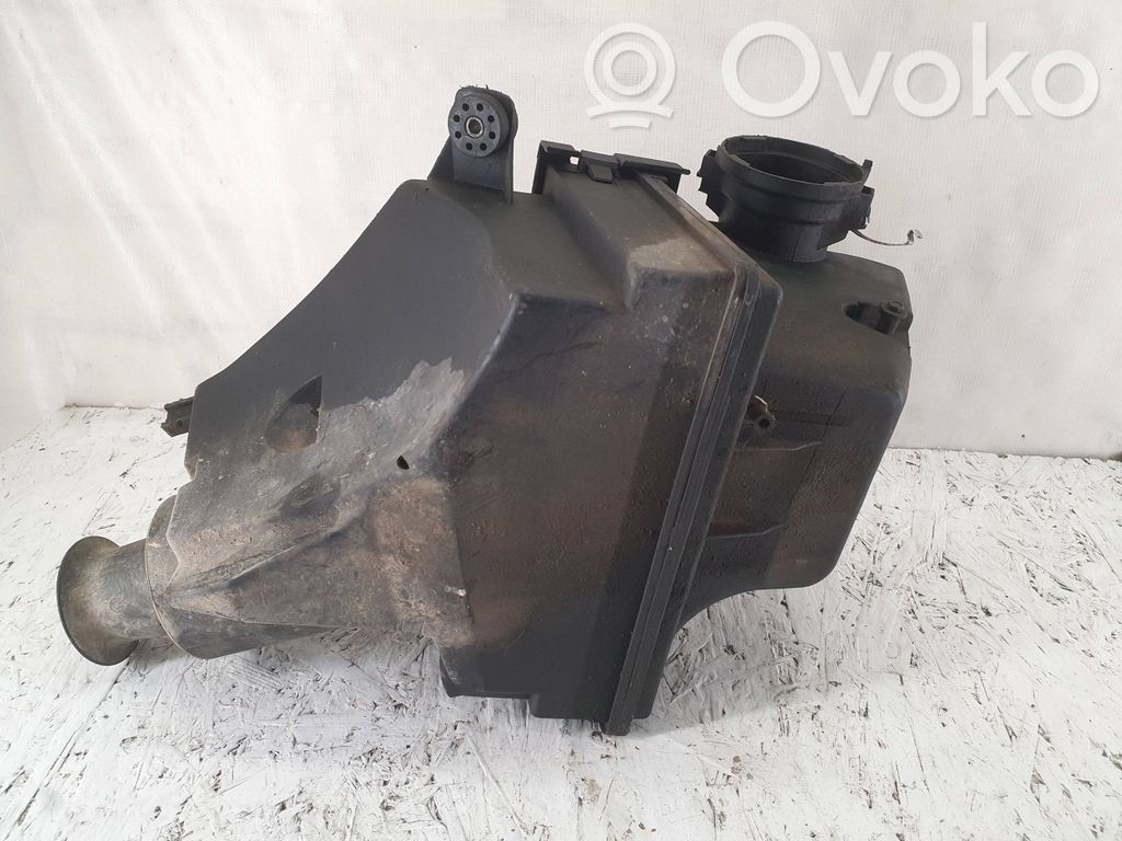 Air filter box   1730895,7424112