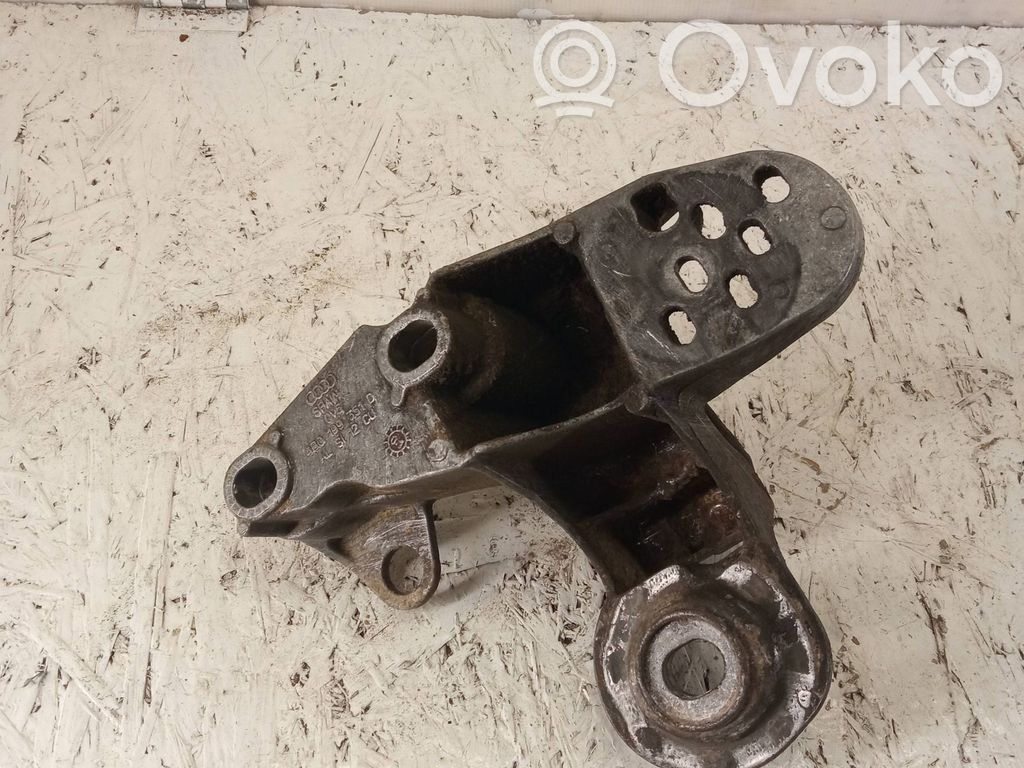 Audi A6 Allroad C5 Engine mounting bracket 
