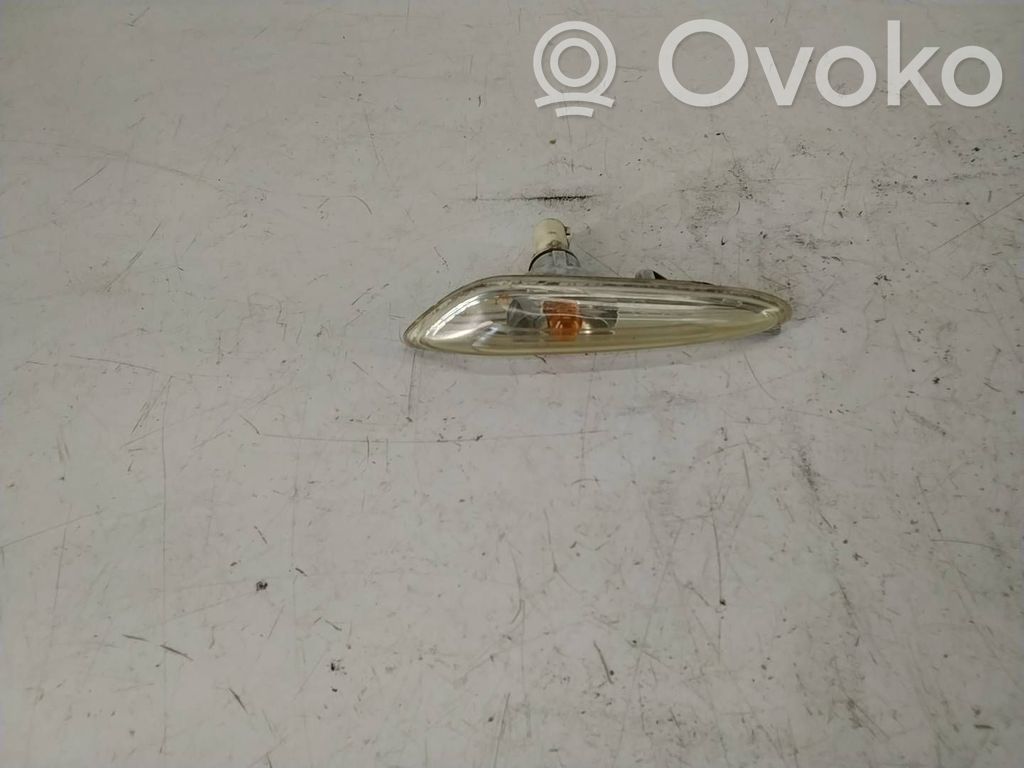 Seitenblinker   6911371