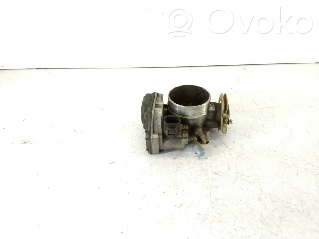 Volkswagen PASSAT B5 Drosselklappenventil 