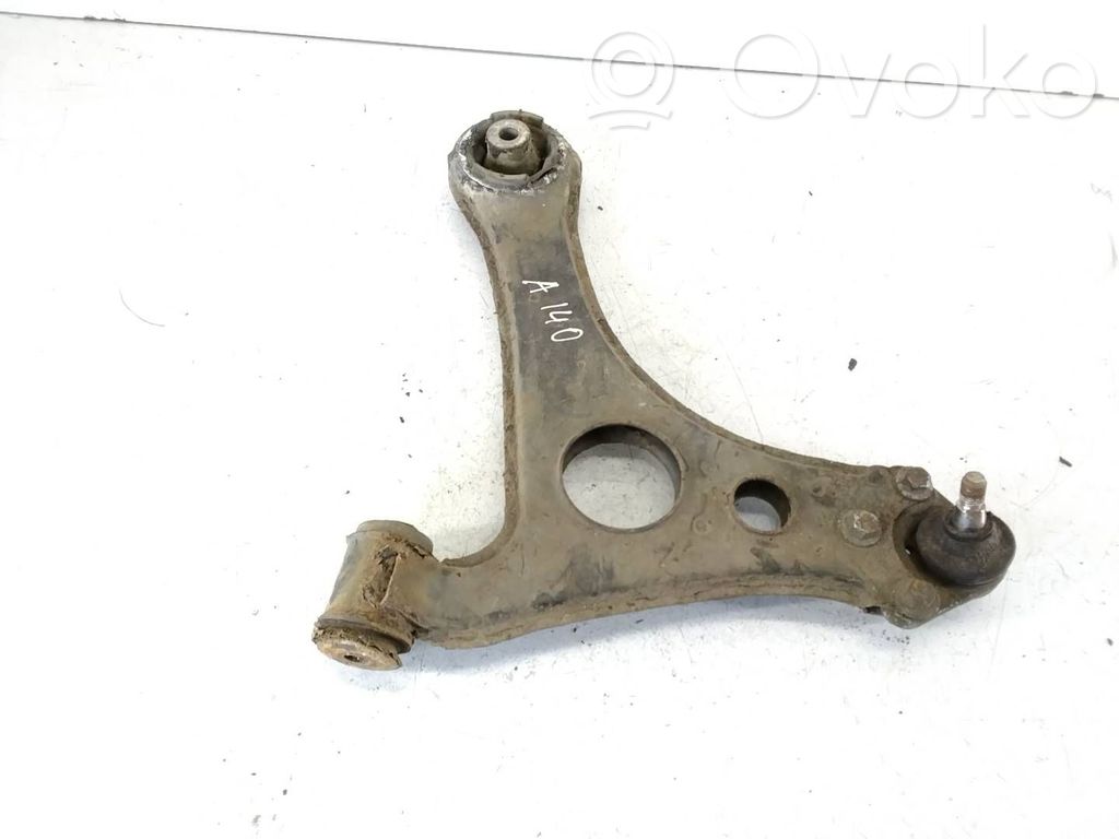 Mercedes-Benz A W168 Brazo de suspensión delantero 