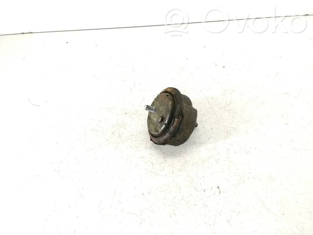 BMW 3 E46 Engine mount bracket 