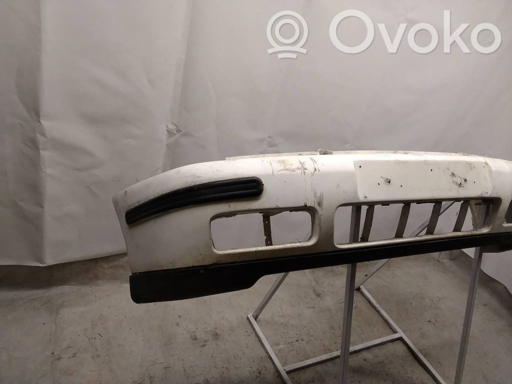 Volkswagen Caddy Priekšējais bamperis 