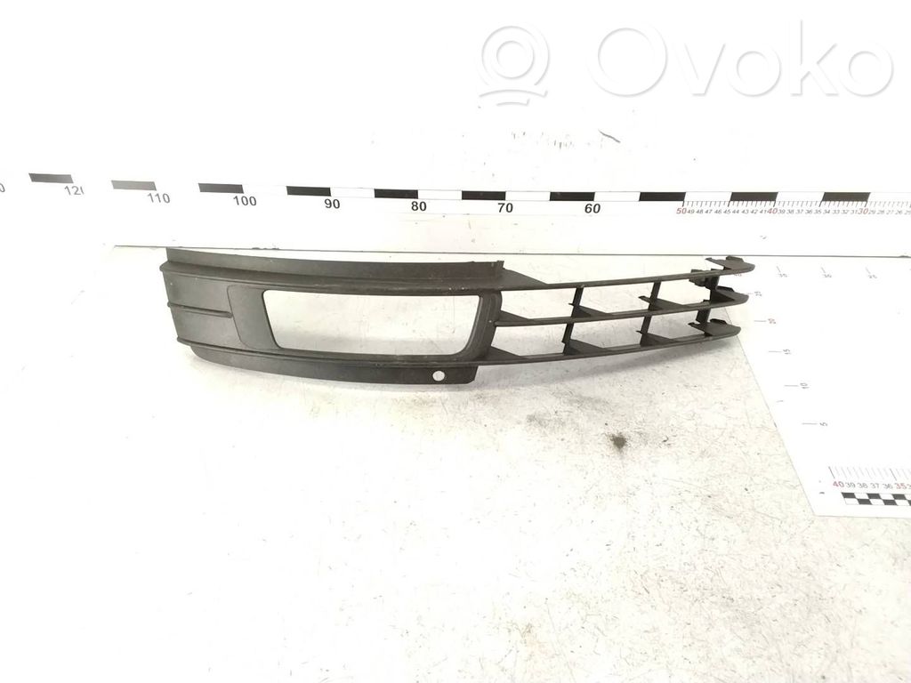 Audi A6 S6 C6 4F Front bumper lower grill 
