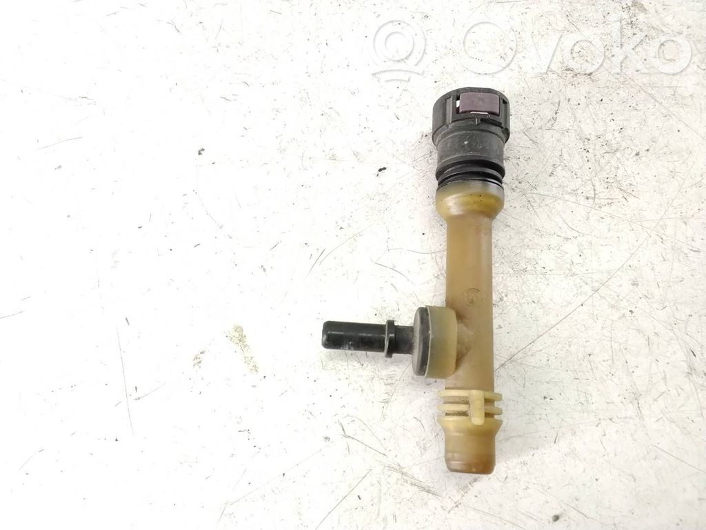 Engine coolant pipe/hose   ECS5D