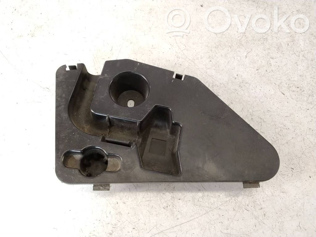 BMW 7 E65 E66 Inne elementy wykończenia bagażnika 