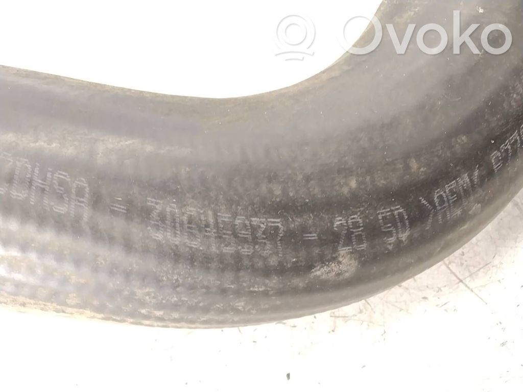 Volvo V70 Tubo flessibile intercooler 