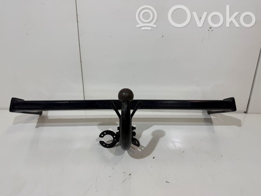 Volvo V40 Bară tractare 