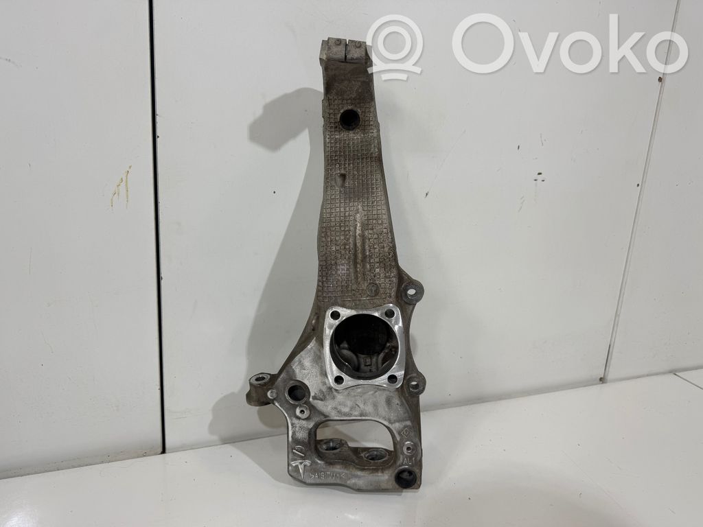 Tesla Model S Front wheel hub spindle knuckle 