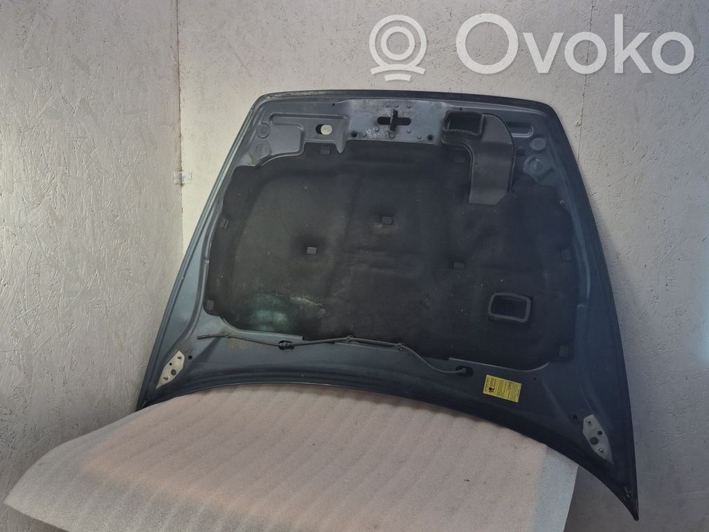 Volvo V50 Konepelti 