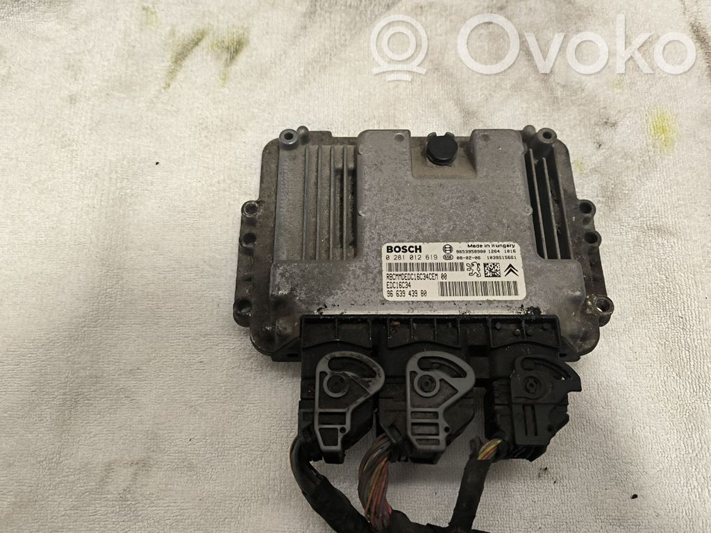 Citroen Berlingo Engine control unit/module 