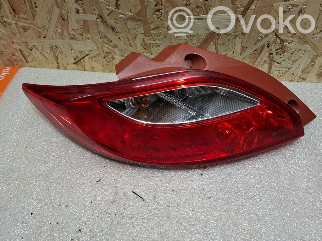 Mazda 2 Rear/tail lights 