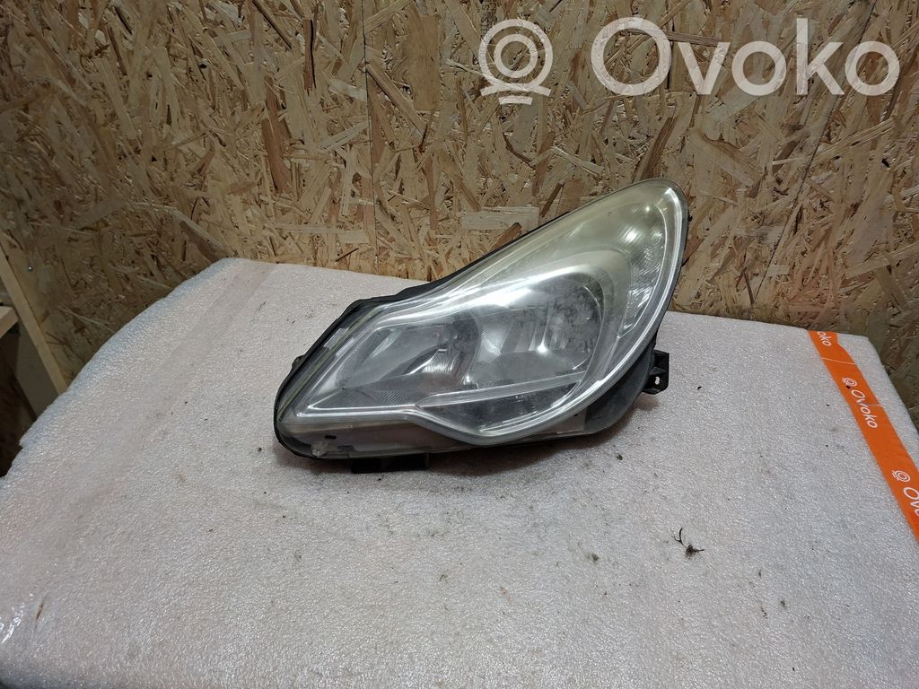 Opel Corsa D Scheinwerfer 