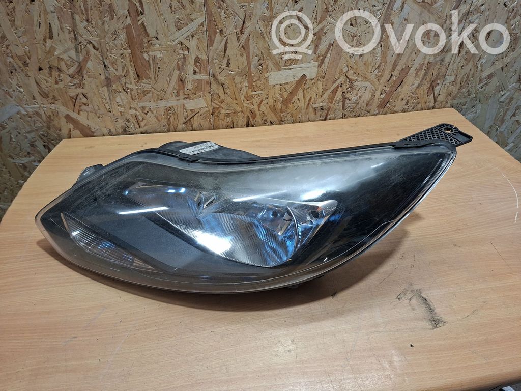 Ford Focus Phare frontale 