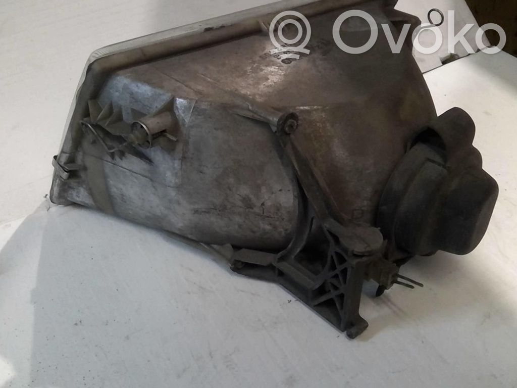 Peugeot 309 Scheinwerfer 