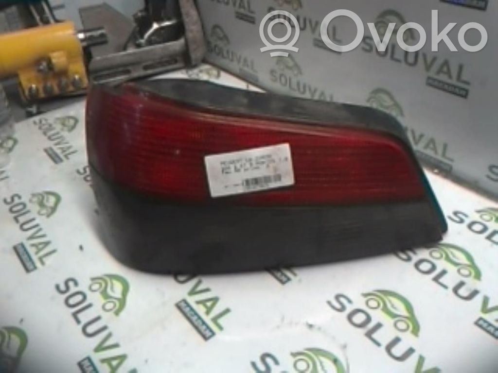 Peugeot 306 Lampă spate în caroserie 