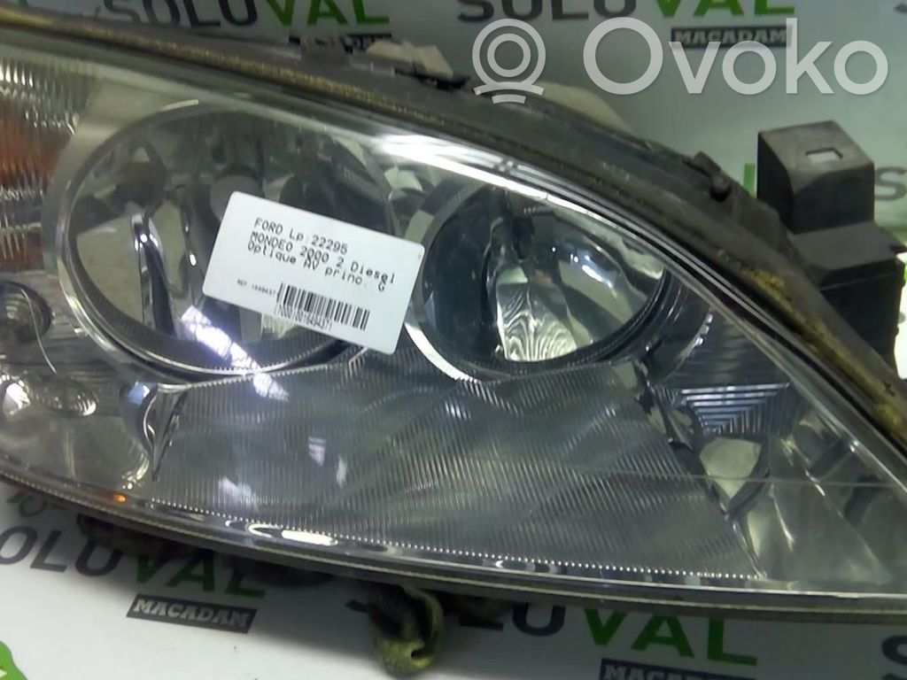 Ford Mondeo Mk III Lampa przednia 