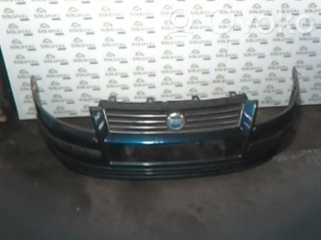 Fiat Stilo Parachoques delantero 